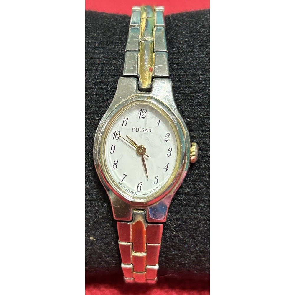 Vintage Pulsar Women Watch‎ Two Tone Metal Band New Battery Works